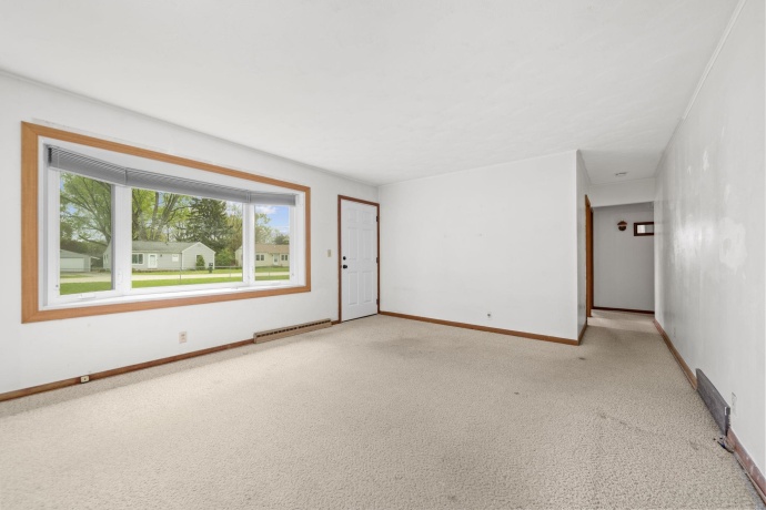 2108 Margaret, LOVES PARK, Illinois 61111, 3 Bedrooms Bedrooms, ,2 BathroomsBathrooms,House,For Sale,Margaret,202602439
