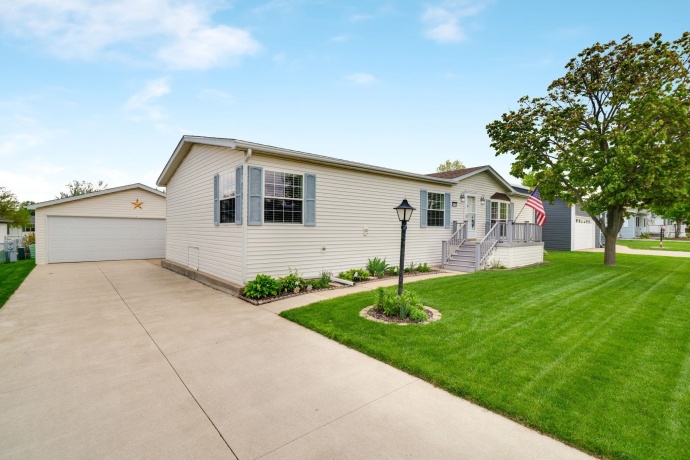 5412 Cypress, MACHESNEY PARK, Illinois 61115, 3 Bedrooms Bedrooms, ,2 BathroomsBathrooms,House,For Sale,Cypress,202602440
