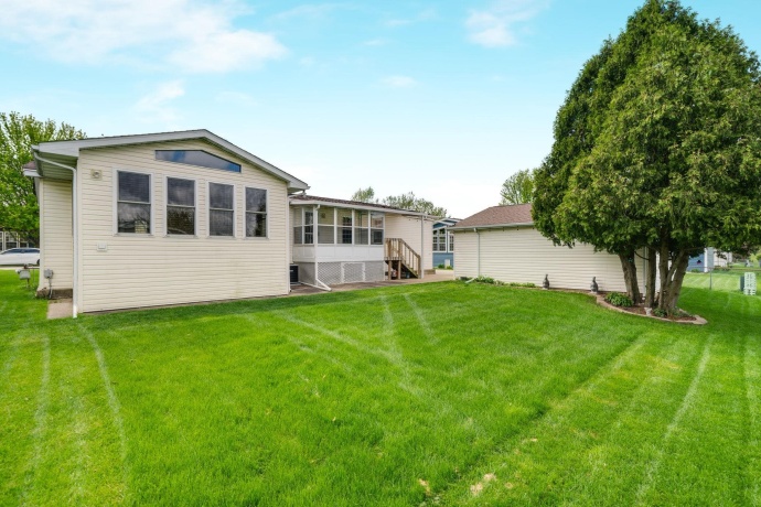 5412 Cypress, MACHESNEY PARK, Illinois 61115, 3 Bedrooms Bedrooms, ,2 BathroomsBathrooms,House,For Sale,Cypress,202602440