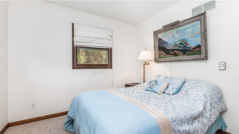 6 Meadow Path, GALENA, Illinois 61036, 2 Bedrooms Bedrooms, ,2 BathroomsBathrooms,House,For Sale,Meadow Path,202602442