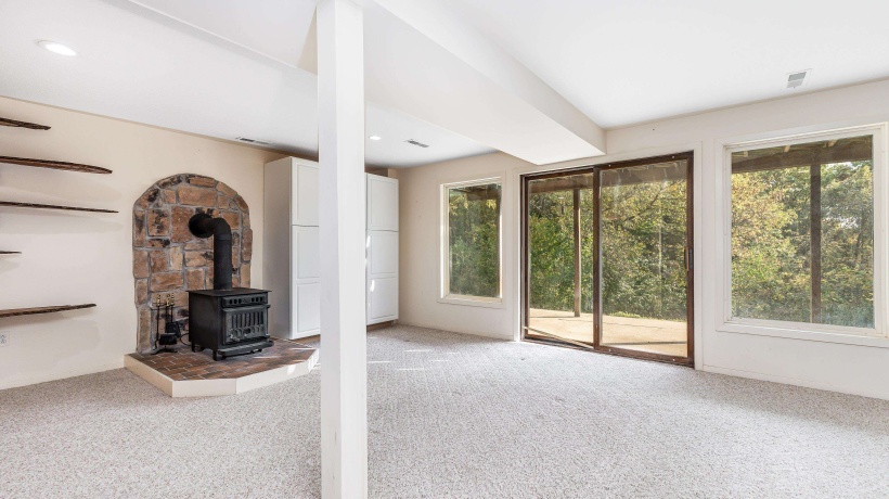 6 Meadow Path, GALENA, Illinois 61036, 2 Bedrooms Bedrooms, ,2 BathroomsBathrooms,House,For Sale,Meadow Path,202602442