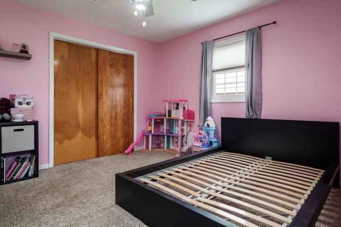 920 WOODLAND, ROCKFORD, Illinois 61108, 3 Bedrooms Bedrooms, ,2 BathroomsBathrooms,House,For Sale,WOODLAND,202602443