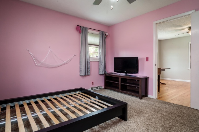 920 WOODLAND, ROCKFORD, Illinois 61108, 3 Bedrooms Bedrooms, ,2 BathroomsBathrooms,House,For Sale,WOODLAND,202602443
