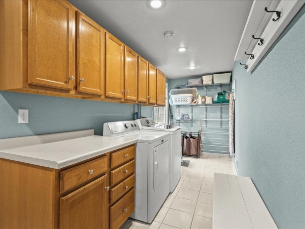 101 Hickory, SHANNON, Illinois 61078, 4 Bedrooms Bedrooms, ,2 BathroomsBathrooms,House,For Sale,Hickory,202602444