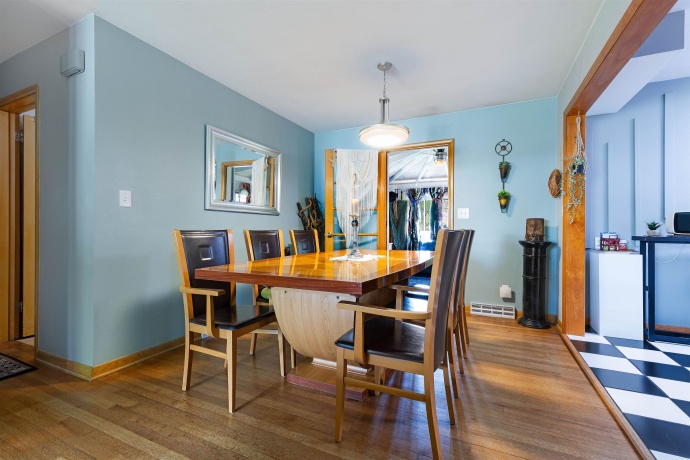 4615 NEWCASTLE, ROCKFORD, Illinois 61108, 2 Bedrooms Bedrooms, ,1 BathroomBathrooms,House,For Sale,NEWCASTLE,202602447