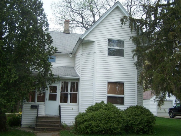 705 Main, WARREN, Illinois 61087, 3 Bedrooms Bedrooms, ,1 BathroomBathrooms,House,For Sale,Main,202602448