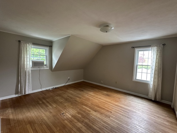 253 Park Crest Dr, FREEPORT, Illinois 61032, 4 Bedrooms Bedrooms, ,2 BathroomsBathrooms,House,For Sale,Park Crest Dr,202602449