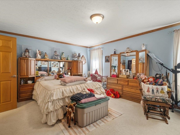 5647 Lidden, MACHESNEY PARK, Illinois 61115, 3 Bedrooms Bedrooms, ,2 BathroomsBathrooms,House,For Sale,Lidden,202601563