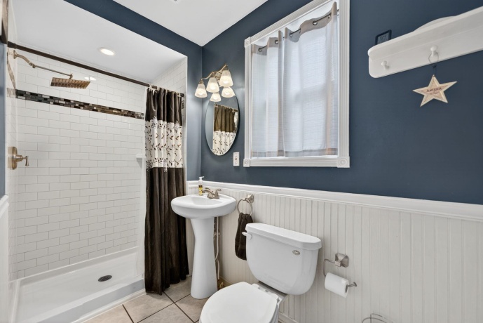 525 HURLBUT, BELVIDERE, Illinois 61008, 3 Bedrooms Bedrooms, ,2 BathroomsBathrooms,House,For Sale,HURLBUT,202602451