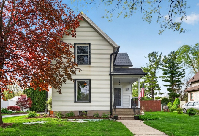525 HURLBUT, BELVIDERE, Illinois 61008, 3 Bedrooms Bedrooms, ,2 BathroomsBathrooms,House,For Sale,HURLBUT,202602451