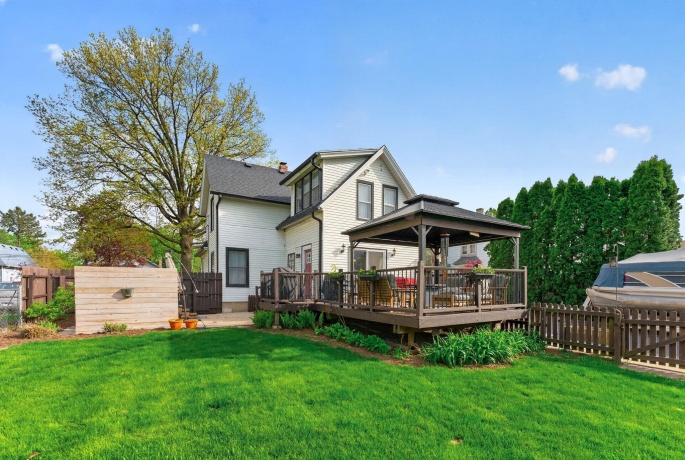 525 HURLBUT, BELVIDERE, Illinois 61008, 3 Bedrooms Bedrooms, ,2 BathroomsBathrooms,House,For Sale,HURLBUT,202602451