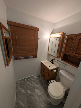 11188 3rd, ROSCOE, Illinois 61073, 3 Bedrooms Bedrooms, ,1 BathroomBathrooms,House,For Sale,3rd,202602453