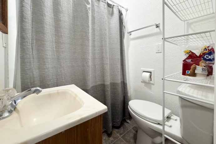 901 Kingsley, MACHESNEY PARK, Illinois 61115, 2 Bedrooms Bedrooms, ,1 BathroomBathrooms,House,For Sale,Kingsley,202602459