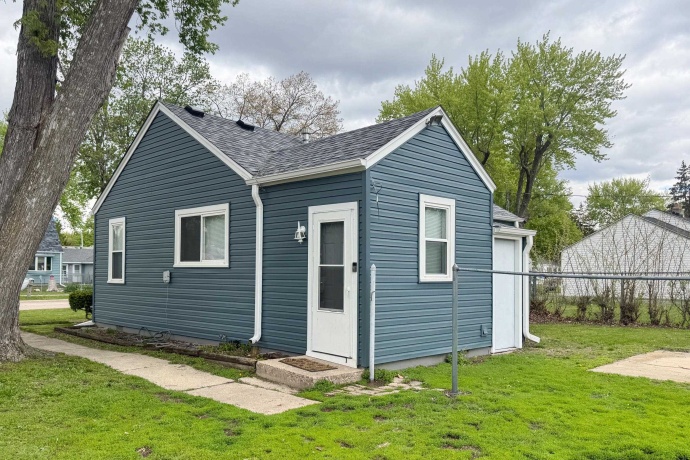 901 Kingsley, MACHESNEY PARK, Illinois 61115, 2 Bedrooms Bedrooms, ,1 BathroomBathrooms,House,For Sale,Kingsley,202602459