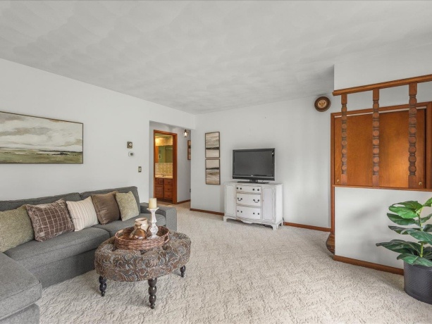 632 Hickory, LAKE SUMMERSET, Illinois 61019, 3 Bedrooms Bedrooms, ,1 BathroomBathrooms,House,For Sale,Hickory,202602460
