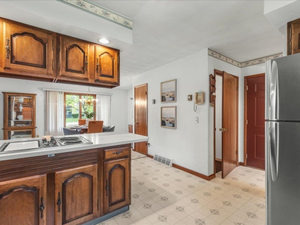 632 Hickory, LAKE SUMMERSET, Illinois 61019, 3 Bedrooms Bedrooms, ,1 BathroomBathrooms,House,For Sale,Hickory,202602460