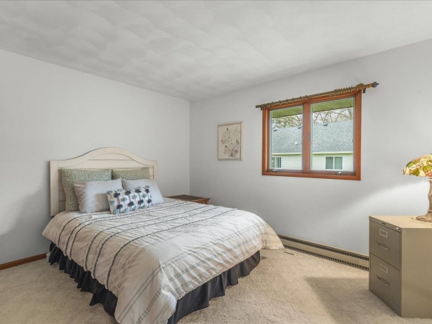 632 Hickory, LAKE SUMMERSET, Illinois 61019, 3 Bedrooms Bedrooms, ,1 BathroomBathrooms,House,For Sale,Hickory,202602460