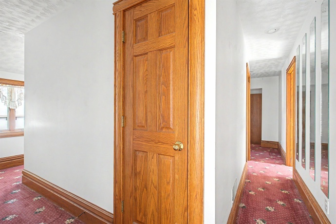 201 Main, ELIZABETH, Illinois 61028, 4 Bedrooms Bedrooms, ,2 BathroomsBathrooms,House,For Sale,Main,202602462