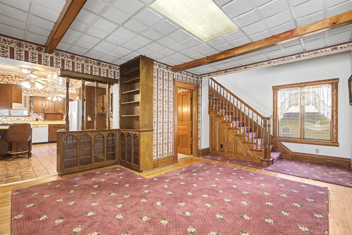 201 Main, ELIZABETH, Illinois 61028, 4 Bedrooms Bedrooms, ,2 BathroomsBathrooms,House,For Sale,Main,202602462