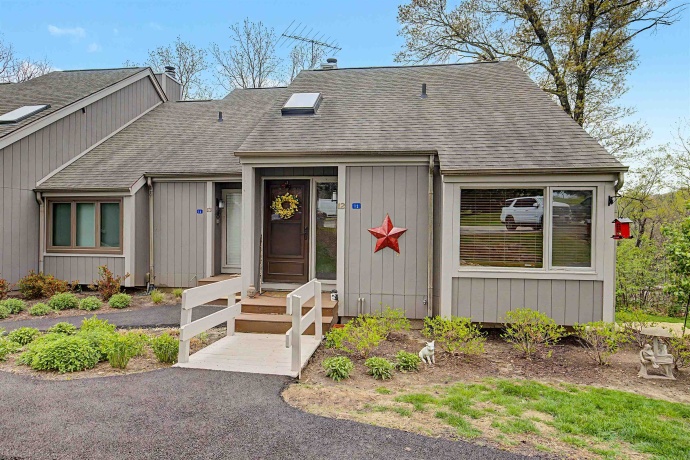 12 Cedar Bluff, GALENA, Illinois 61036, 2 Bedrooms Bedrooms, ,2 BathroomsBathrooms,Condominium,For Sale,Cedar Bluff,202602467