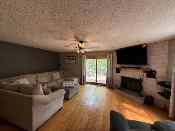 7758 Ray Ct., ROSCOE, Illinois 61073, 4 Bedrooms Bedrooms, ,2 BathroomsBathrooms,House,For Sale,Ray Ct.,202602466