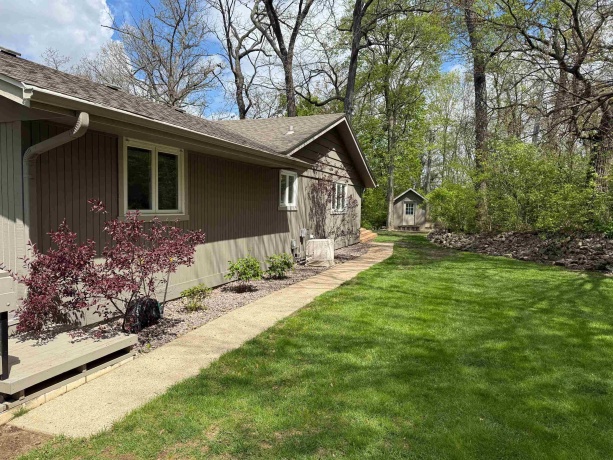 7758 Ray Ct., ROSCOE, Illinois 61073, 4 Bedrooms Bedrooms, ,2 BathroomsBathrooms,House,For Sale,Ray Ct.,202602466