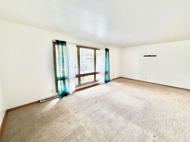 4619 Cleveland, ROCKFORD, Illinois 61108, 3 Bedrooms Bedrooms, ,1 BathroomBathrooms,House,For Sale,Cleveland,202602469