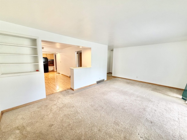 4619 Cleveland, ROCKFORD, Illinois 61108, 3 Bedrooms Bedrooms, ,1 BathroomBathrooms,House,For Sale,Cleveland,202602469