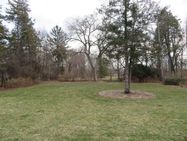 1541 LA CRESTA, FREEPORT, Illinois 61032, 3 Bedrooms Bedrooms, ,1 BathroomBathrooms,House,For Sale,LA CRESTA,202601642