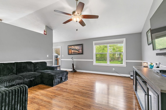 7081 Mullinshire, MACHESNEY PARK, Illinois 61115, 3 Bedrooms Bedrooms, ,2 BathroomsBathrooms,House,For Sale,Mullinshire,202602472