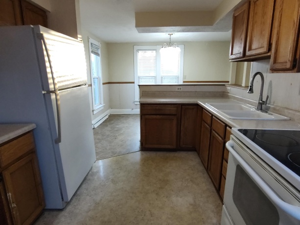 715 3rd, BELVIDERE, Illinois 61008, 3 Bedrooms Bedrooms, ,1 BathroomBathrooms,House,For Sale,3rd,202602473