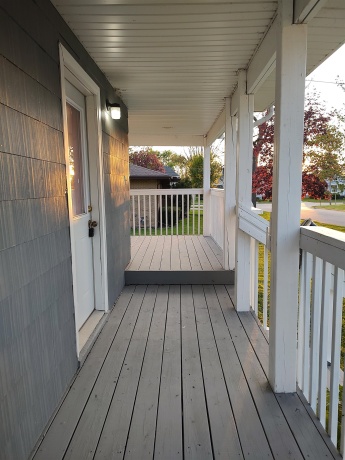 715 3rd, BELVIDERE, Illinois 61008, 3 Bedrooms Bedrooms, ,1 BathroomBathrooms,House,For Sale,3rd,202602473