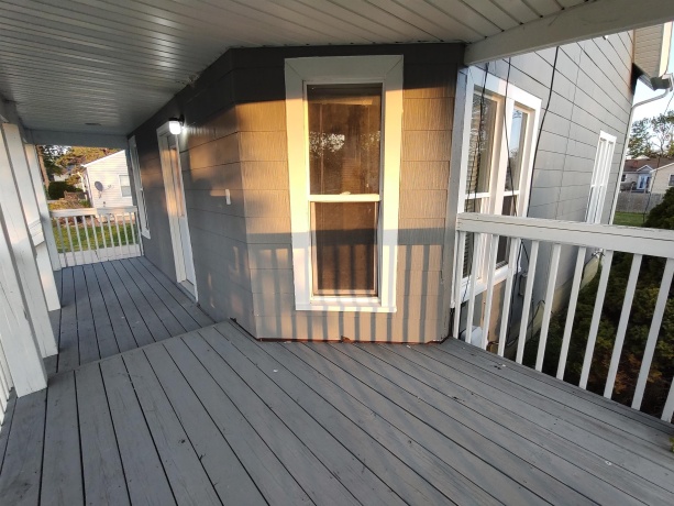 715 3rd, BELVIDERE, Illinois 61008, 3 Bedrooms Bedrooms, ,1 BathroomBathrooms,House,For Sale,3rd,202602473