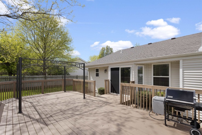 207 Sherman, POPLAR GROVE, Illinois 61065, 3 Bedrooms Bedrooms, ,2 BathroomsBathrooms,House,For Sale,Sherman,202602476