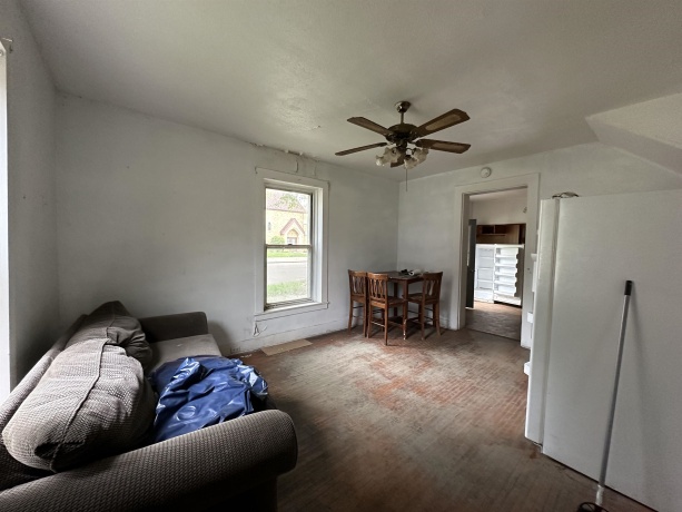 131 Third, SAVANNA, Illinois 61074, 5 Bedrooms Bedrooms, ,1 BathroomBathrooms,House,For Sale,Third,202602478