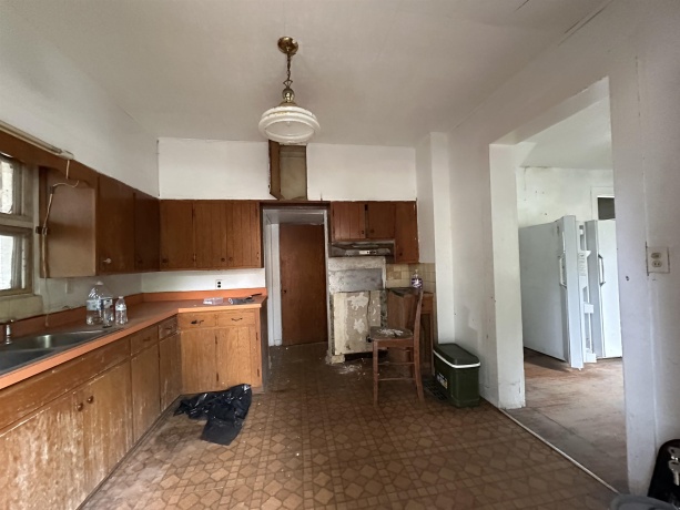 131 Third, SAVANNA, Illinois 61074, 5 Bedrooms Bedrooms, ,1 BathroomBathrooms,House,For Sale,Third,202602478
