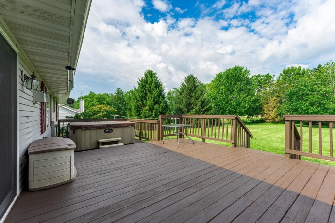 211 CARSON, POPLAR GROVE, Illinois 61065, 3 Bedrooms Bedrooms, ,3 BathroomsBathrooms,House,For Sale,CARSON,202602479