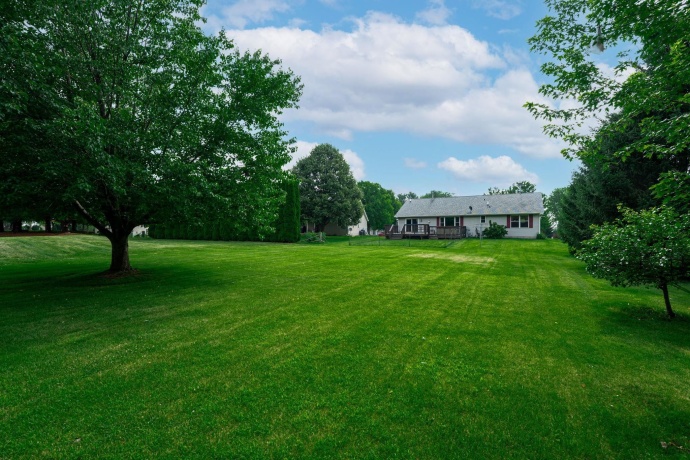 211 CARSON, POPLAR GROVE, Illinois 61065, 3 Bedrooms Bedrooms, ,3 BathroomsBathrooms,House,For Sale,CARSON,202602479