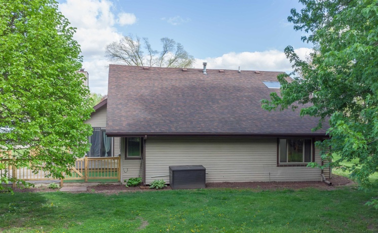 4973 Lawnside, BYRON, Illinois 61010, 3 Bedrooms Bedrooms, ,2 BathroomsBathrooms,House,For Sale,Lawnside,202602483