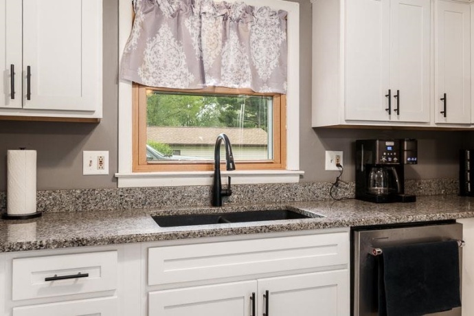 1408 LILAC, MACHESNEY PARK, Illinois 61115, 3 Bedrooms Bedrooms, ,1 BathroomBathrooms,House,For Sale,LILAC,202602484
