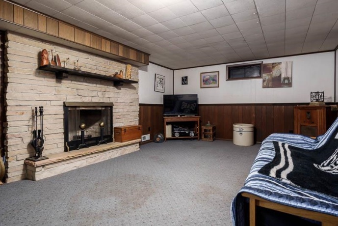 1408 LILAC, MACHESNEY PARK, Illinois 61115, 3 Bedrooms Bedrooms, ,1 BathroomBathrooms,House,For Sale,LILAC,202602484