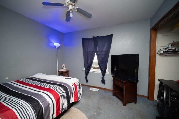 2402 Rockwell, ROCKFORD, Illinois 61101, 4 Bedrooms Bedrooms, ,1 BathroomBathrooms,House,For Sale,Rockwell,202602485