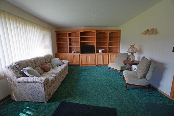 201 Jackson, HANOVER, Illinois 61041, 4 Bedrooms Bedrooms, ,2 BathroomsBathrooms,House,For Sale,Jackson,202602486