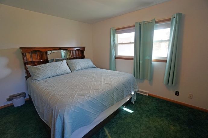 201 Jackson, HANOVER, Illinois 61041, 4 Bedrooms Bedrooms, ,2 BathroomsBathrooms,House,For Sale,Jackson,202602486