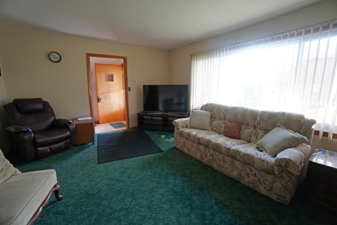 201 Jackson, HANOVER, Illinois 61041, 4 Bedrooms Bedrooms, ,2 BathroomsBathrooms,House,For Sale,Jackson,202602486