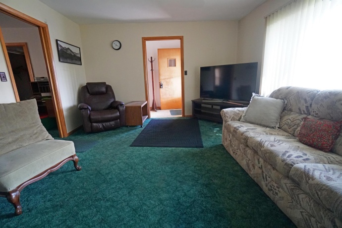 201 Jackson, HANOVER, Illinois 61041, 4 Bedrooms Bedrooms, ,2 BathroomsBathrooms,House,For Sale,Jackson,202602486