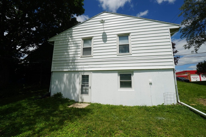 201 Jackson, HANOVER, Illinois 61041, 4 Bedrooms Bedrooms, ,2 BathroomsBathrooms,House,For Sale,Jackson,202602486
