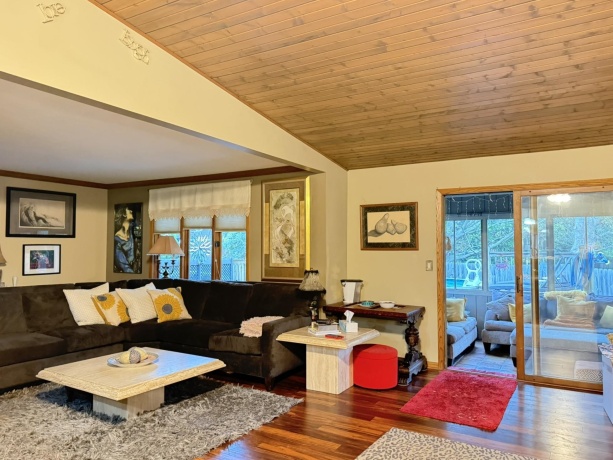 1438 Ramsey, ROCKFORD, Illinois 61107, 3 Bedrooms Bedrooms, ,3 BathroomsBathrooms,House,For Sale,Ramsey,202602490