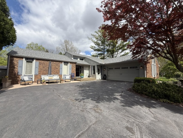 1438 Ramsey, ROCKFORD, Illinois 61107, 3 Bedrooms Bedrooms, ,3 BathroomsBathrooms,House,For Sale,Ramsey,202602490