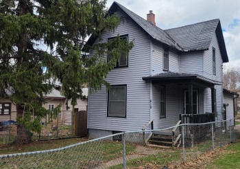 619 woodlawn, ROCKFORD, Illinois 61103, 2 Bedrooms Bedrooms, ,1 BathroomBathrooms,House,For Sale,woodlawn,202601975